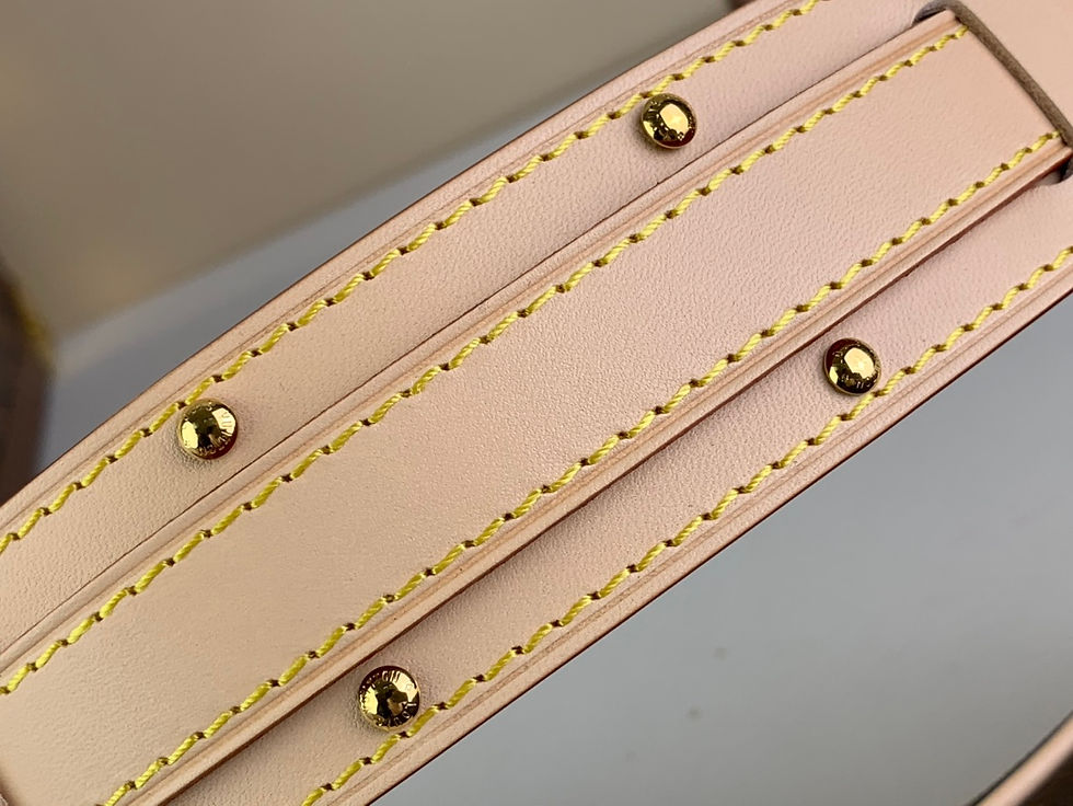 Thumbnail: LV CROISSANT MM BAG 