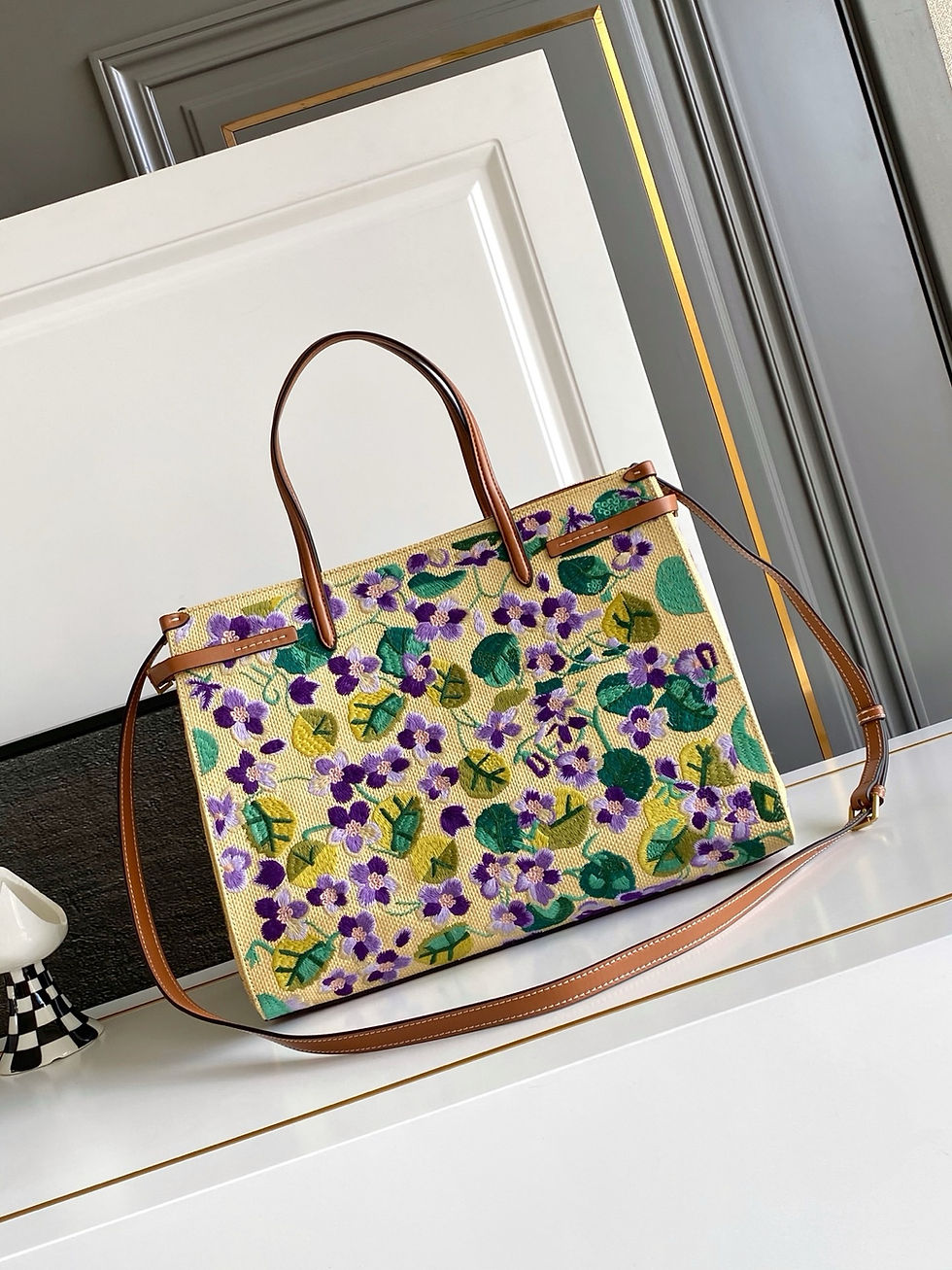 Thumbnail: VALENTINO GARAVANI LARGE ANTIBES VIOLET FLOWER RAFFIA TOTE BAG 