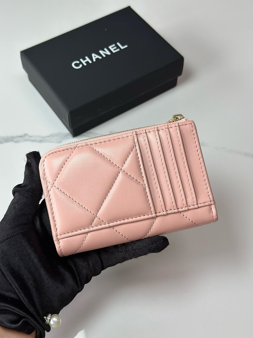 Thumbnail: CHANEL CF LAMBSKIN CARD HOLDER 