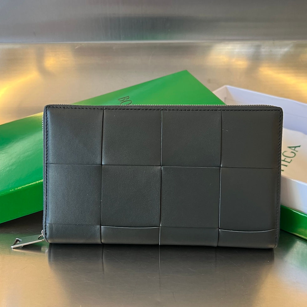 BOTTEGA VENETA CASSETTE ZIP AROUND WALLET