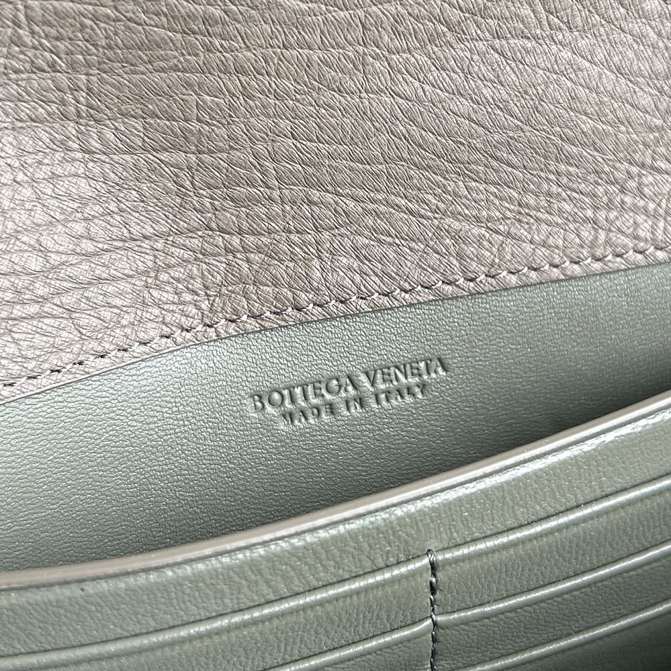 Thumbnail: BOTTEGA VENETA ANDIAMO CLUTCH IN OSTRICH LEATHER BAG 