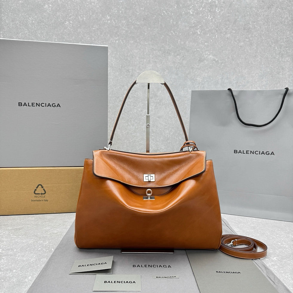 BALENCIAGA TAN RODEO HANDBAG