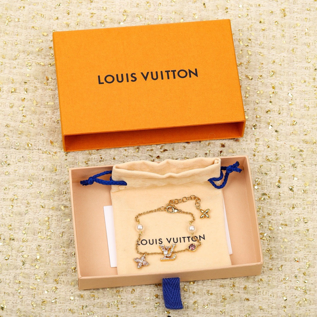 LV BRACELET