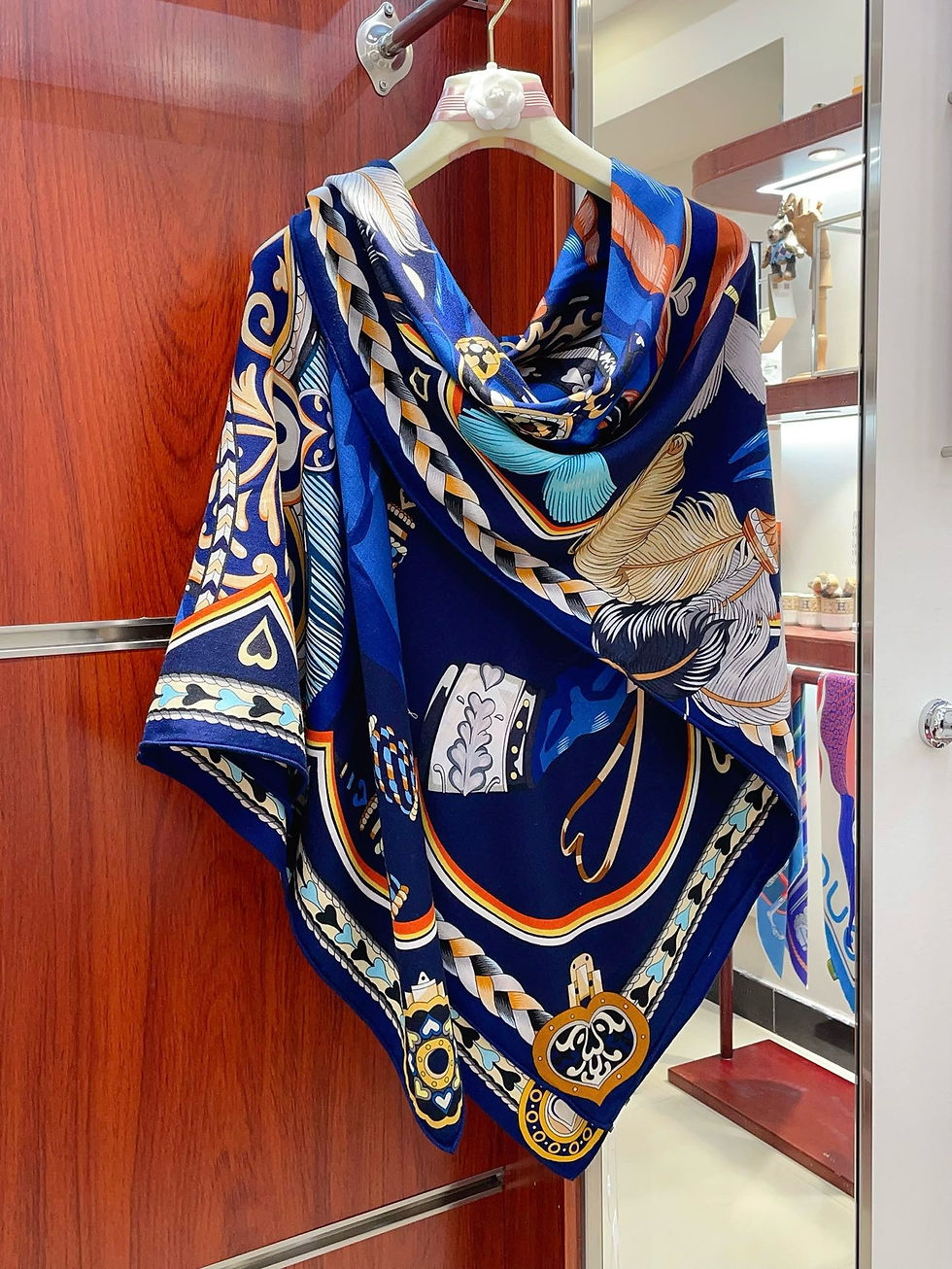 Thumbnail: HERMES SCARF