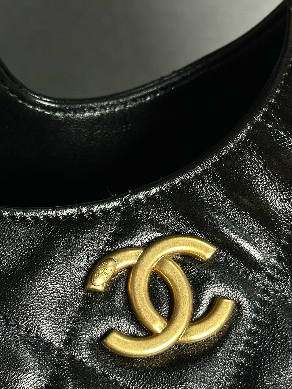Thumbnail: CHANEL 25P HOBO ULTIMATE BAG 