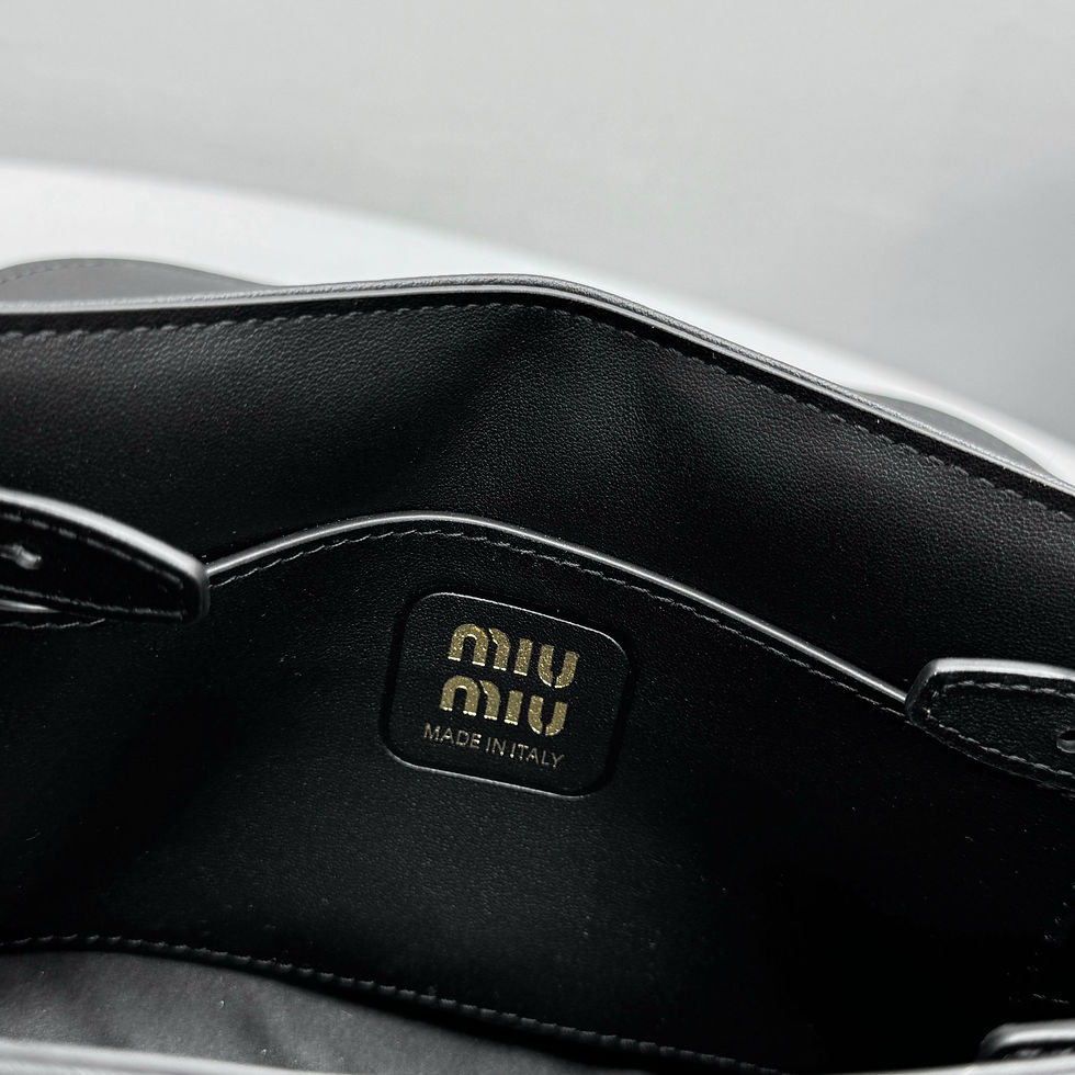 Thumbnail: MIU MIU CLAY LEATHER SHOULDER BAG 