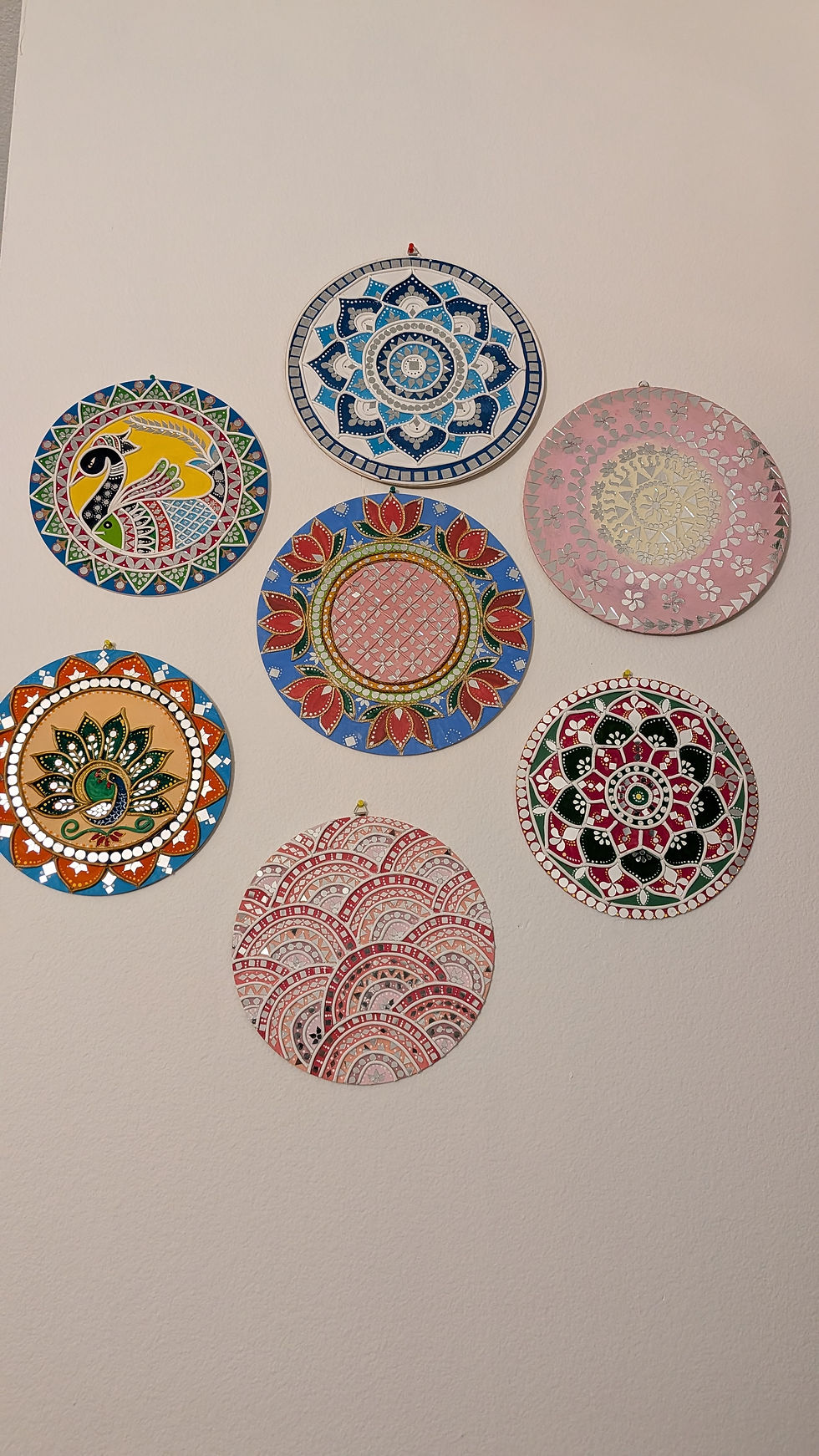 mirror lipan & mosaic art workshop by Art Workshops with Priyanka