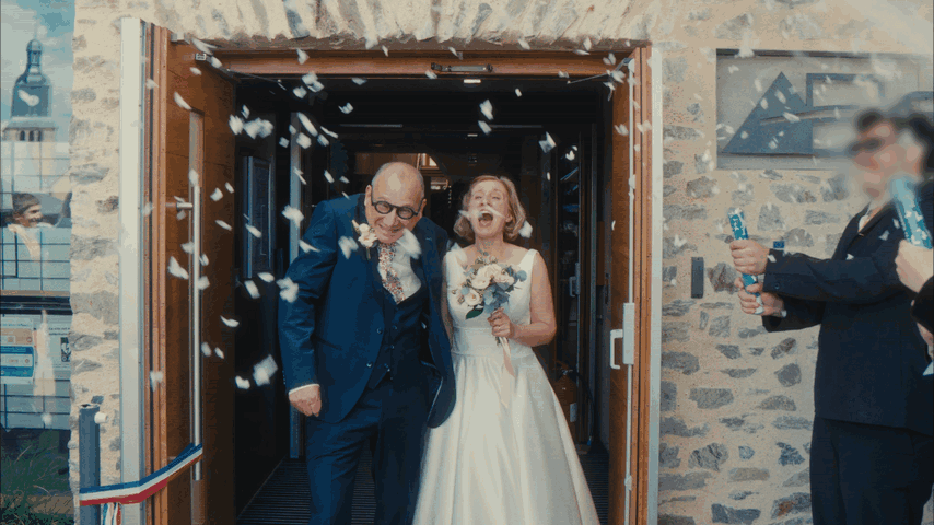 Gaetan & Linda Blur.gif