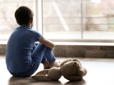 É POSSÍVEL EXCLUIR O SOBRENOME DO PAI BIOLÓGICO POR ABANDONO AFETIVO?