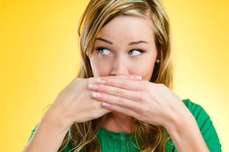 HALITOSIS. CAUSAS Y REMEDIOS PARA EL MAL ALIENTO