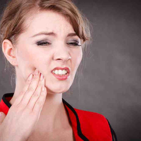 CAUSAS DE LA SENSIBILIDAD DENTAL