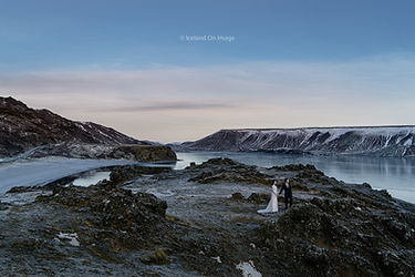 Iceland On Image wedding photography at Reykjanes