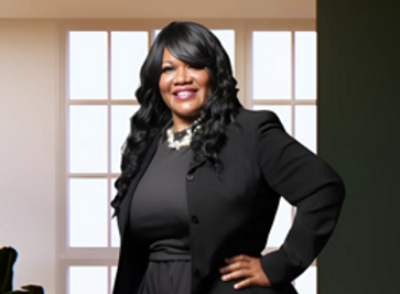 Darice Anderson - Headshot.png