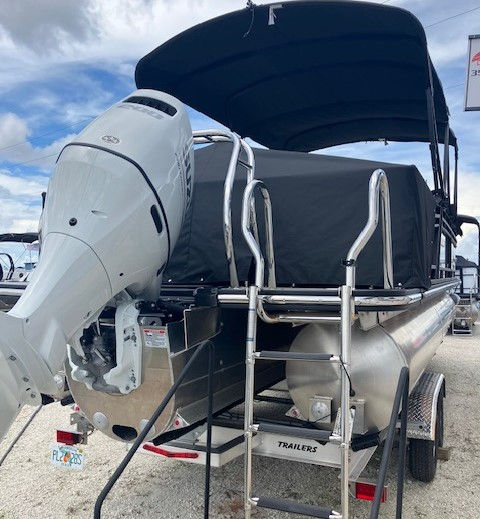Thumbnail: 2024 StarCraft SLS-3 Q Tritoon  Reduced  $64999.