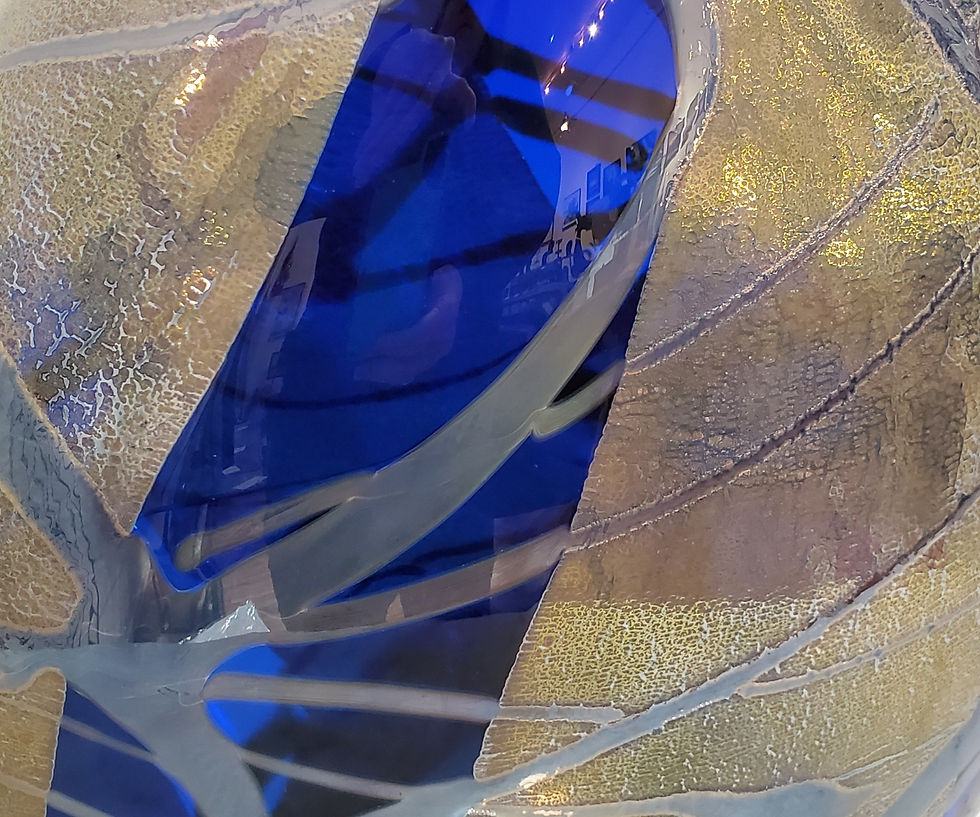 Thumbnail: Sapphire Twist Form