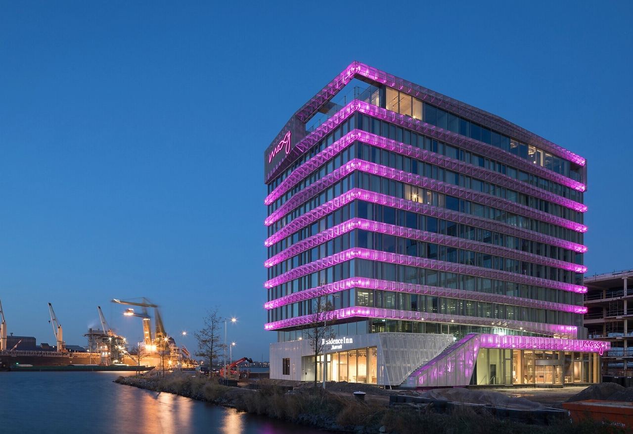 MOXY Amsterdam Houthavens