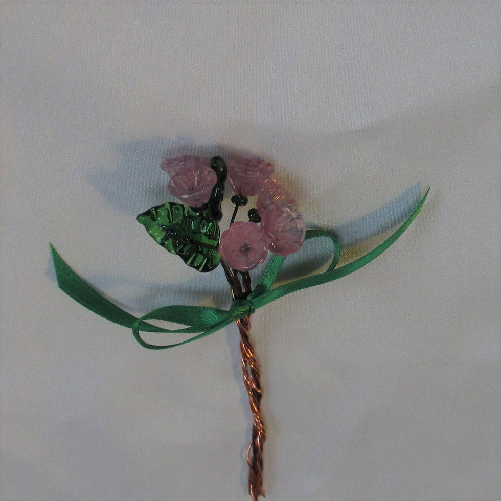 Thumbnail: Mini-Bouquets in Pinks
