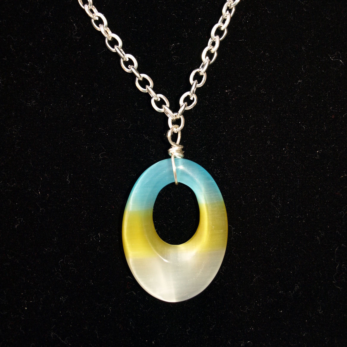 Glass Tri-colored Yellow/White/Blue Necklace
