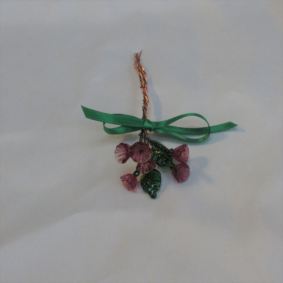 Thumbnail: Mini-Bouquets in Pinks