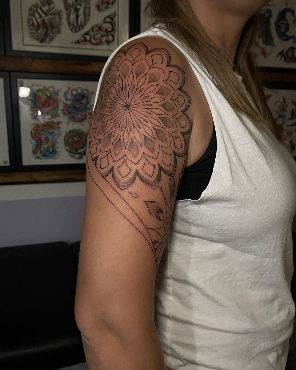 Mandala Sleeve