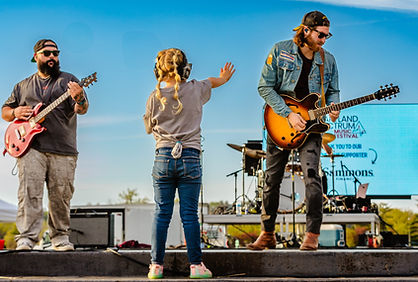 fi&friends-heartlandspectrummusicfestival(278of1).jpg