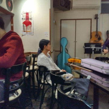 ターヘー楽団の”ゲンユ―”演奏会