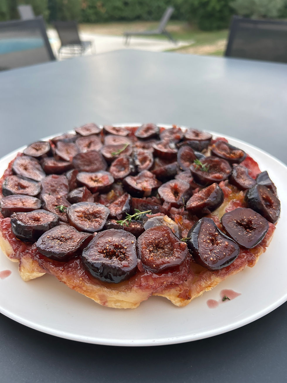 Tatin de figues, échalotes confites