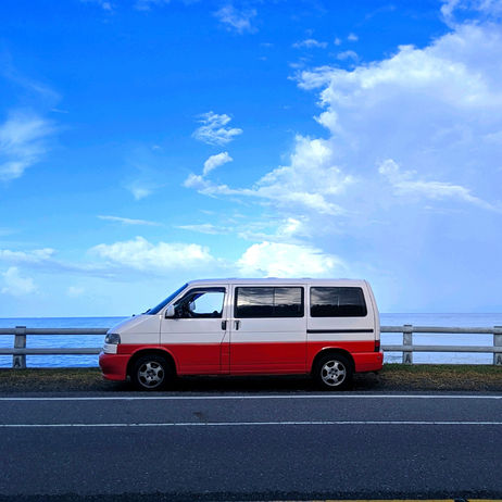 開自己的車 來趟公路之旅