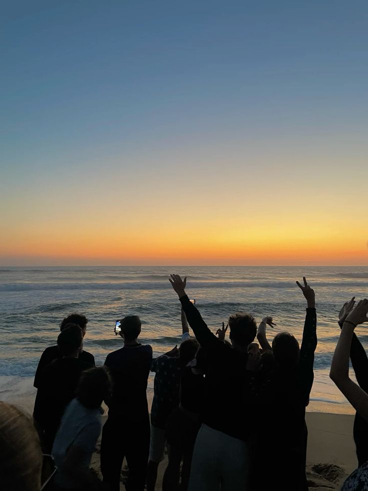 SUNDAY CLASSICS (2).jpg