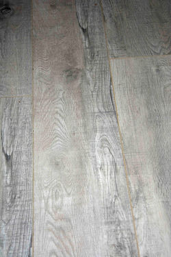 Piso laminado trafico 32