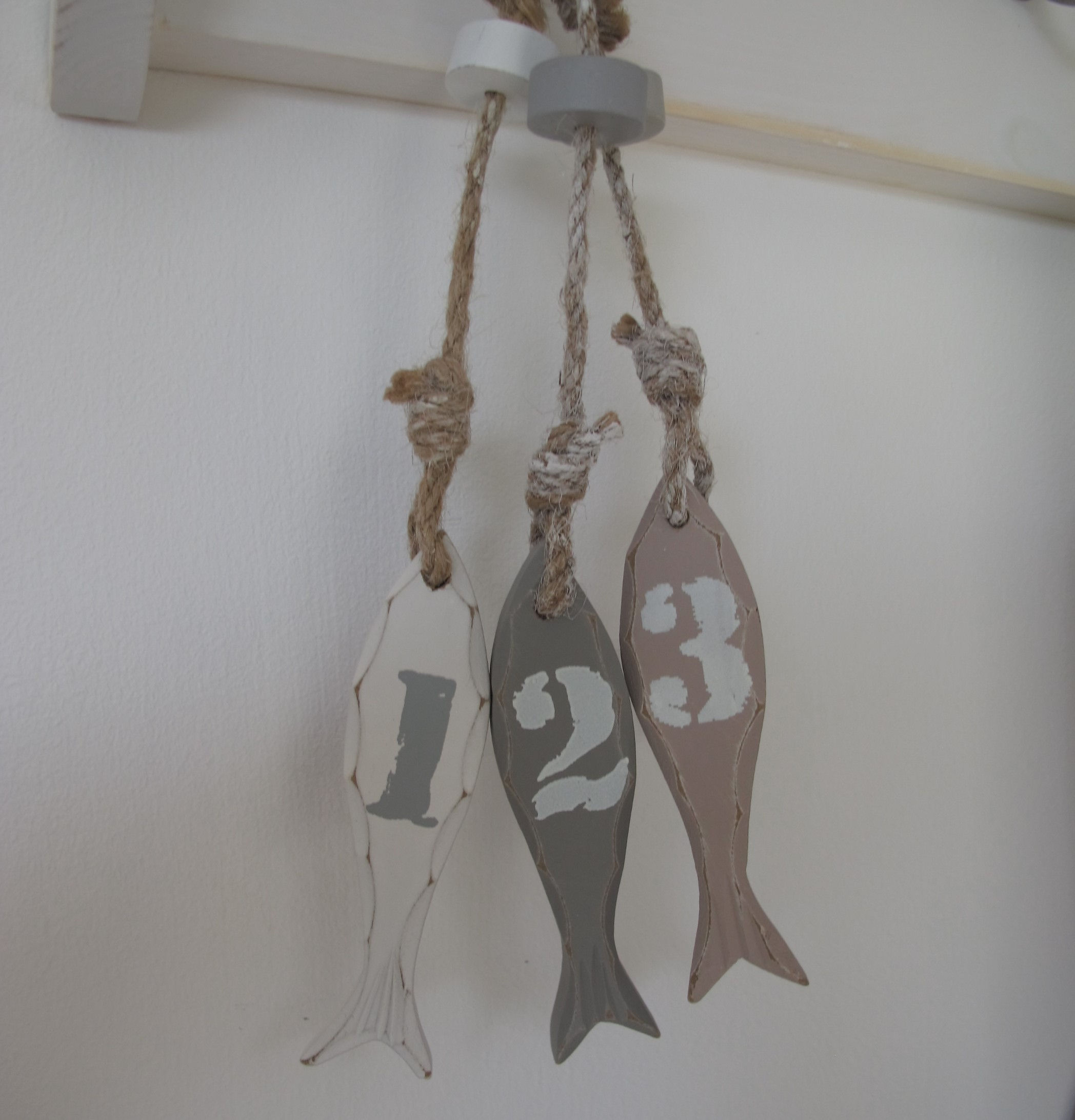 FISH NUMBER KEYRING SET