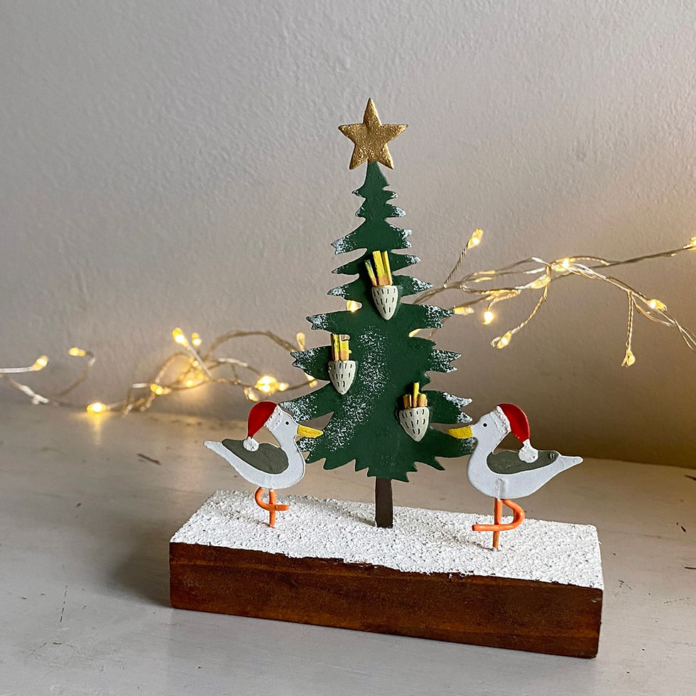 SEAGULLS DECORATING CHRISTMAS TREE DECORATION