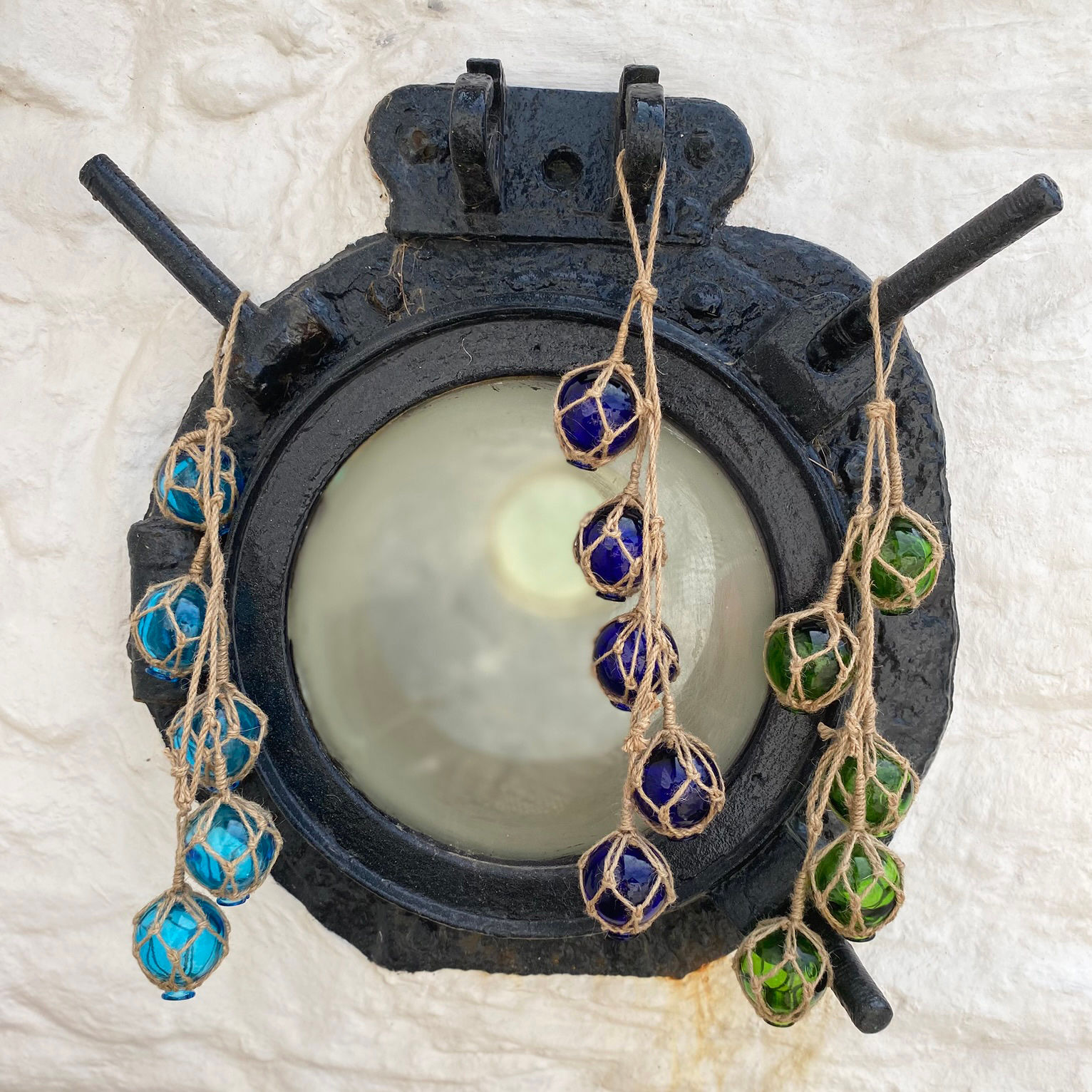 COASTAL FIVE GLASS FISHING FLOAT GARLAND