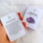 Fundo pelúcia branca, 56 cartas com cristais naturais vendidos em nossa loja