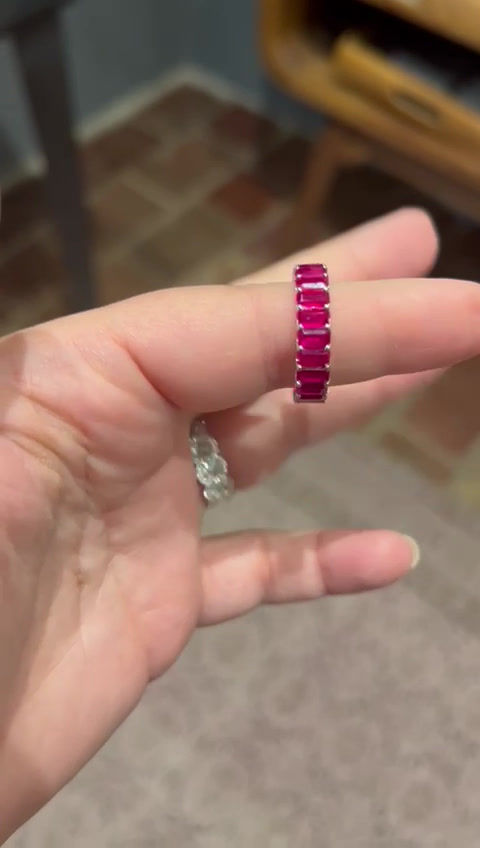 Miniatura: Anillo