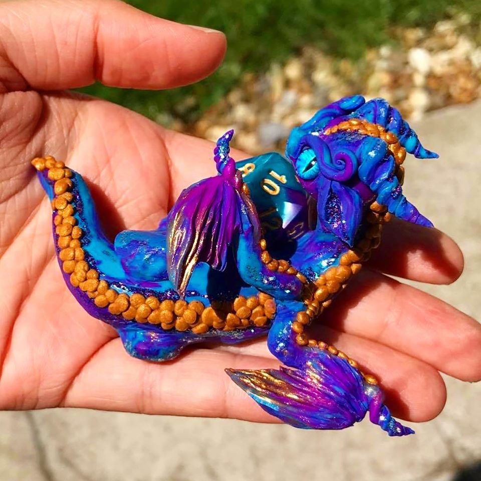 Thumbnail: 'Viola' - the D&D purple and blue dice dragon!