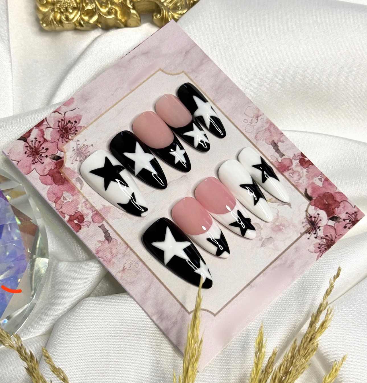 Prosthetic Fake Nails (Read Description)