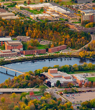 20191018-Campus-Aerial-27-full-image_edited.png