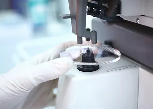 Independent onsite optical laboratory specialising in prescription lenses