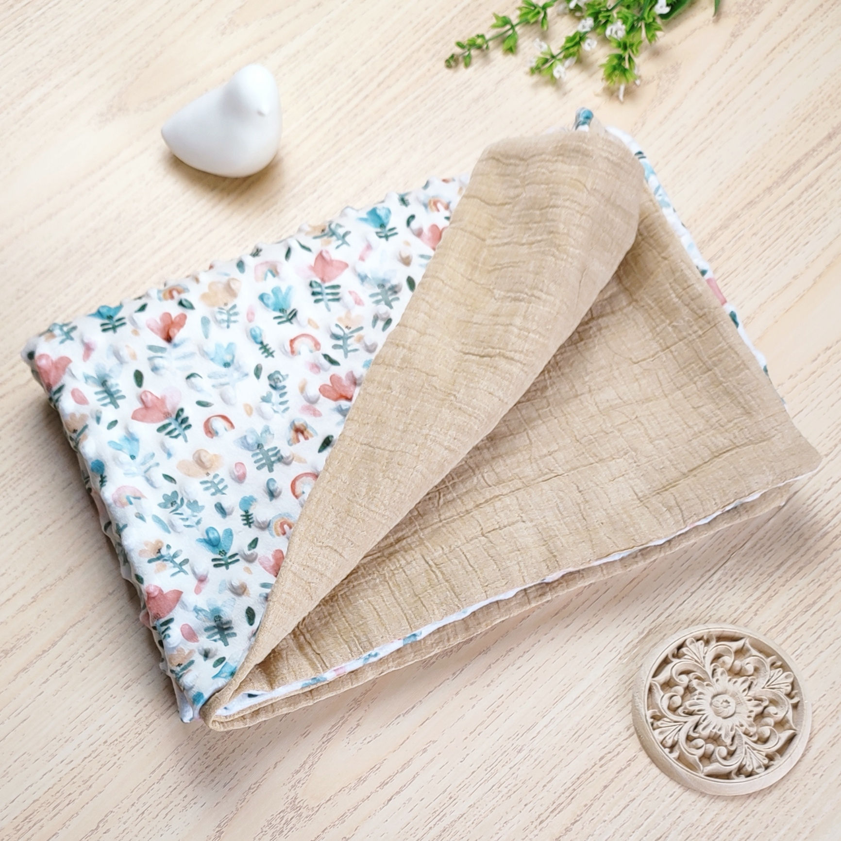 COUVERTURE DOUCE FRANCE ZOUZOU CAILLOUX