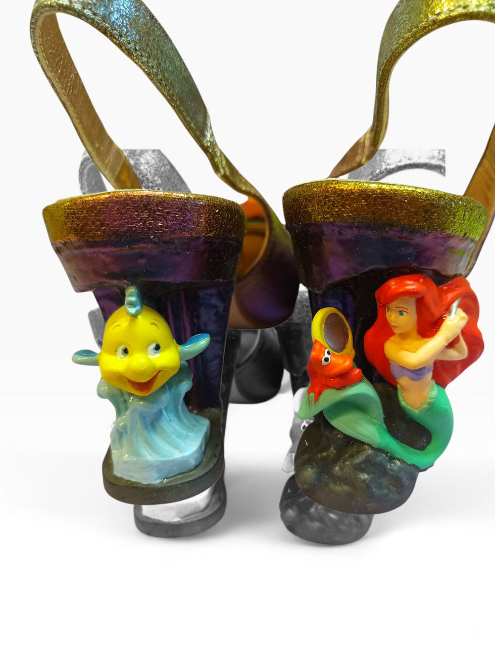Thumbnail: Character heels