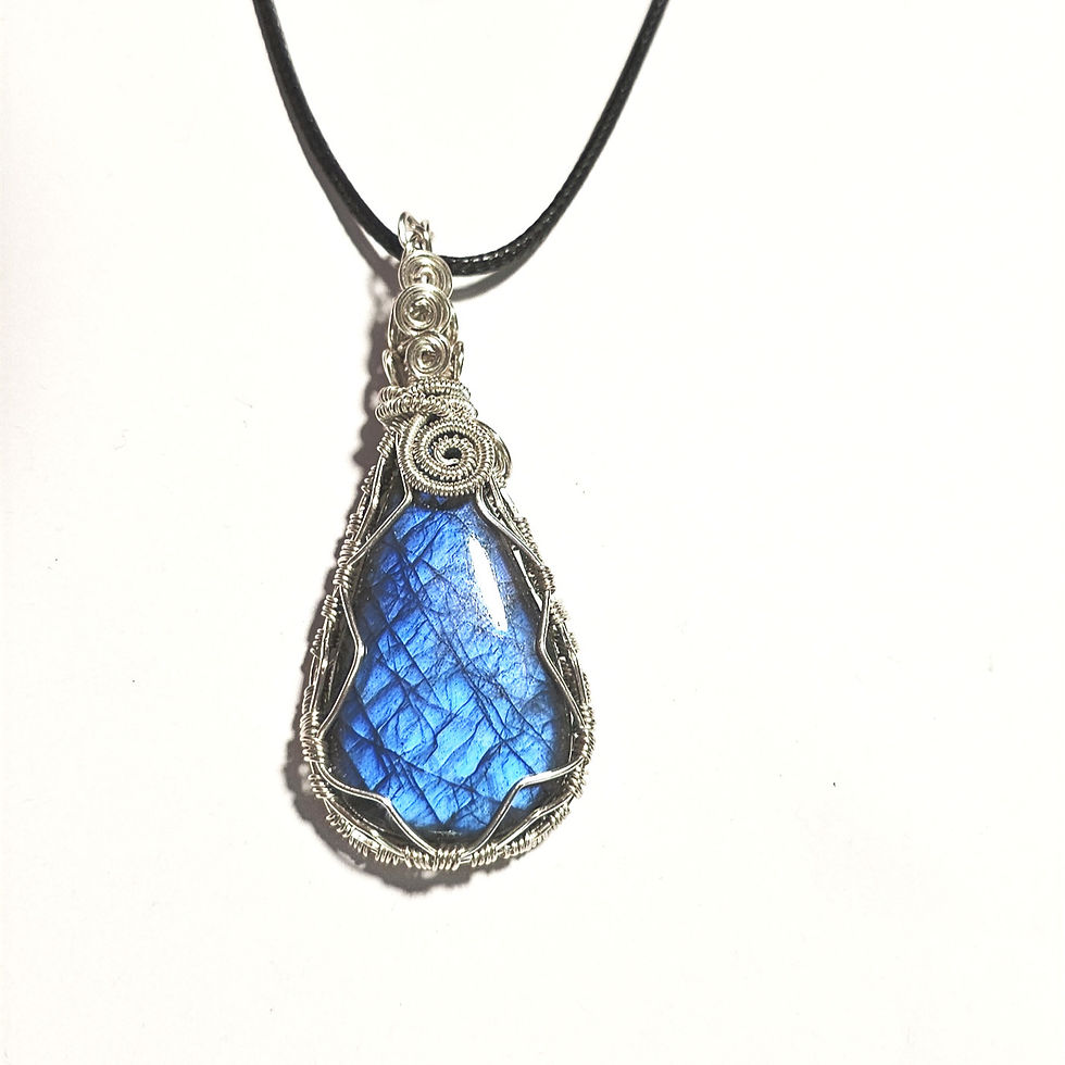 Thumbnail: Blue Teardrop Labradorite Pendant