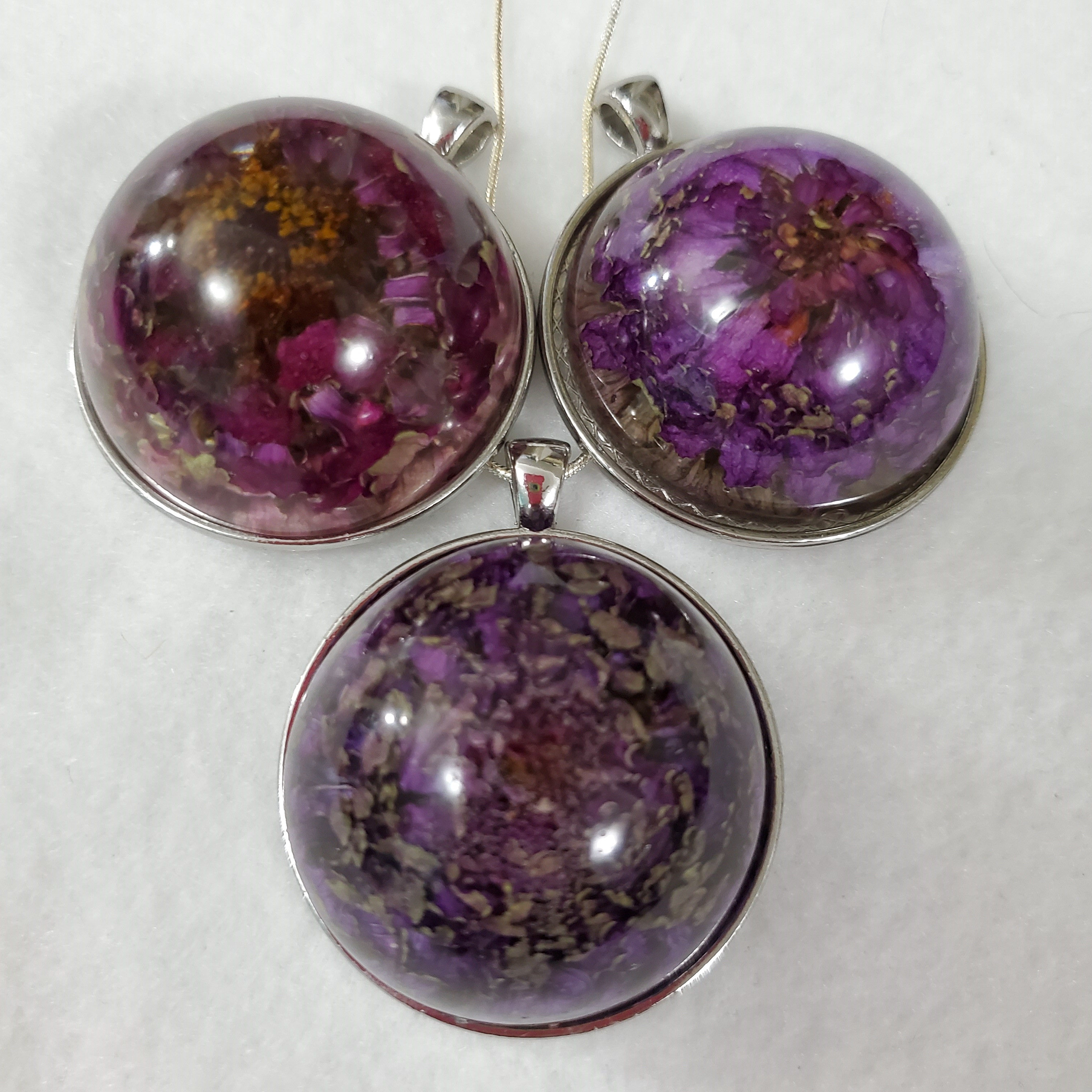 REAL Flowers | Purple | Large Round Pendant