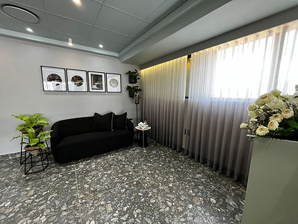 Empower AutoBody Waiting room