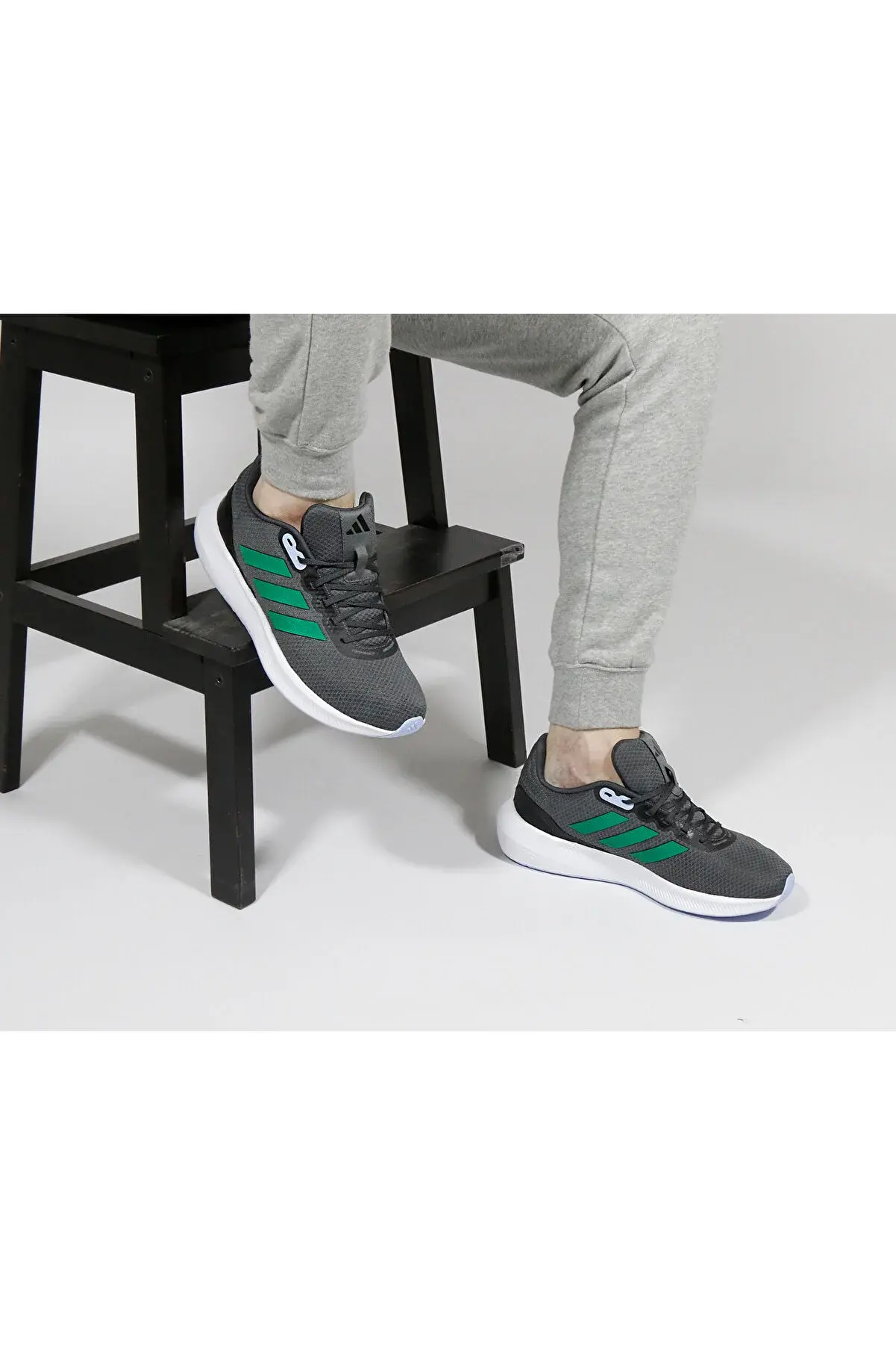 Adidas Runfalcon 3.0 Erkek Koşu Ayakkabısı Gri