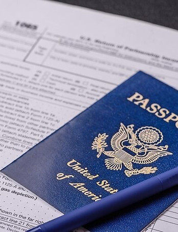 I‑9 or immigration documents