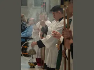 «Deja todo y síguele»: Seminarista reflexiona sobre la Procesión Eucarística en Denver