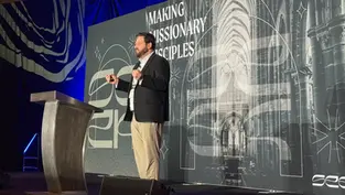 «¿Qué quiere Dios?” Director de misión arquidiocesano desafía a participantes de SEEK… y a ti