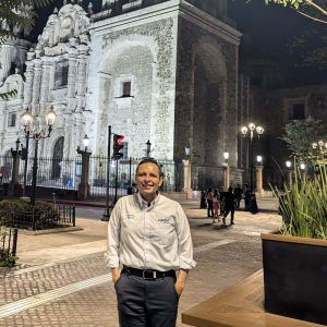 Desde su diagnóstico, Carlos lleva la Palabra de Dios y esperanza a donde el Señor lo llama. (Foto proporcionada)