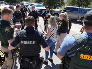 LO ÚLTIMO: Tiroteo en la escuela preparatoria Evergreen: comunidad católica se moviliza para brindar consuelo y apoyo